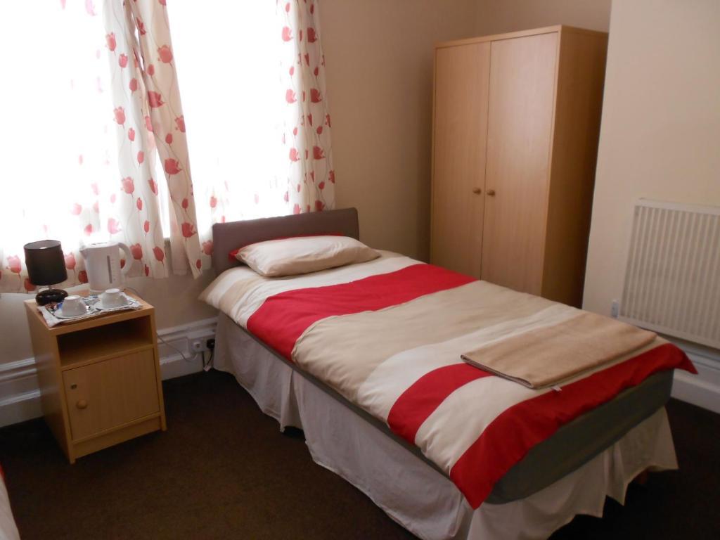 Acorn Guest house